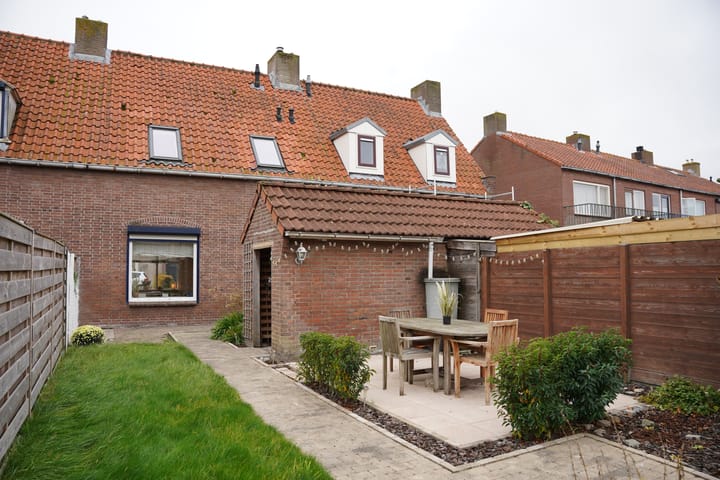 Foto 4 van Quarles van Uffordweg 79