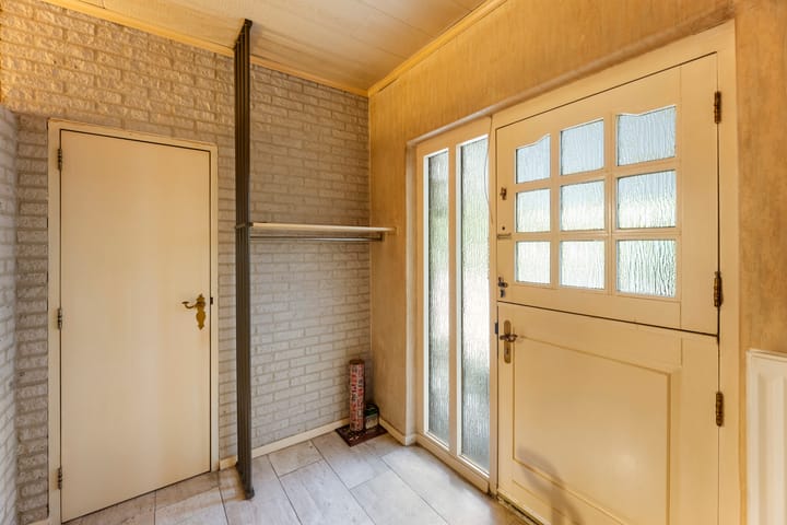 Photo 6 of Noord Esmarkerrondweg 149