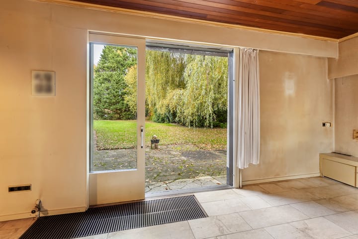 Photo 13 of Noord Esmarkerrondweg 149