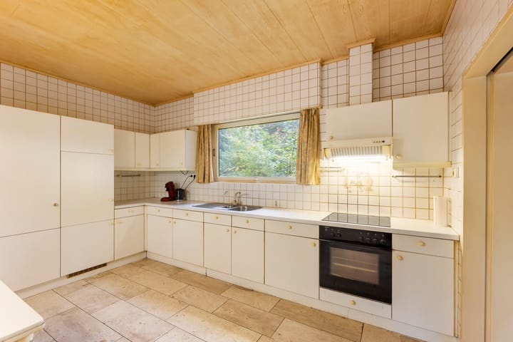 Photo 15 of Noord Esmarkerrondweg 149