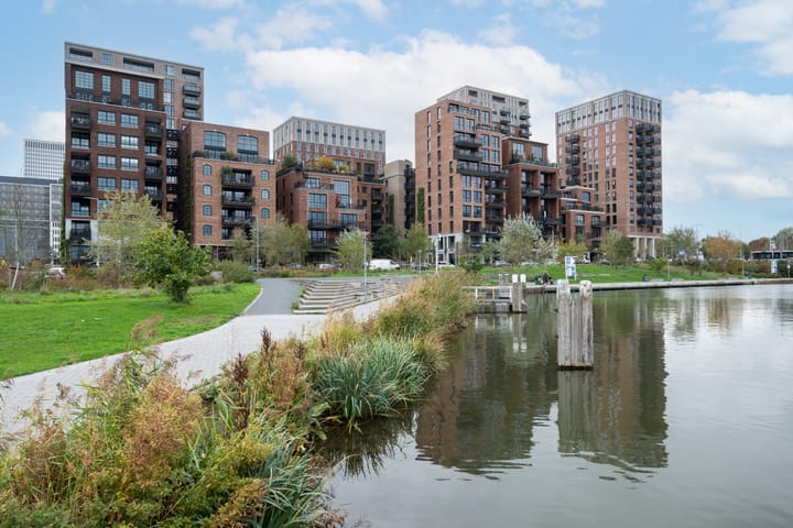 Abraham Tuschinskistraat 84