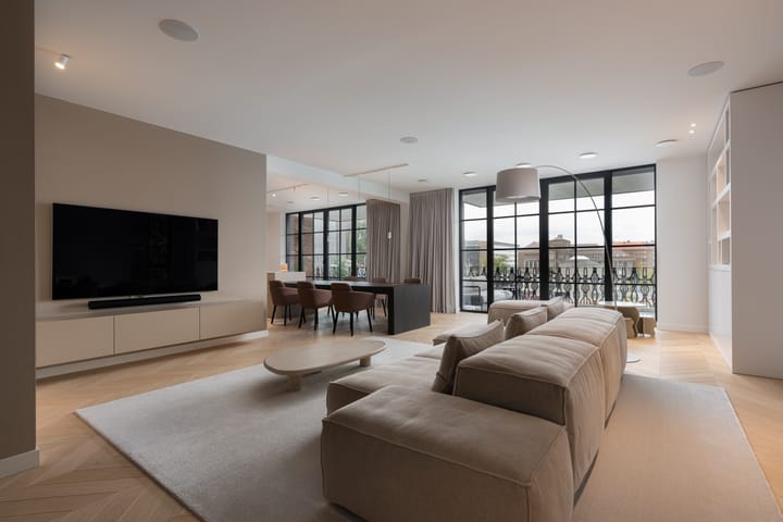 Photo 6 of Abraham Tuschinskistraat 84