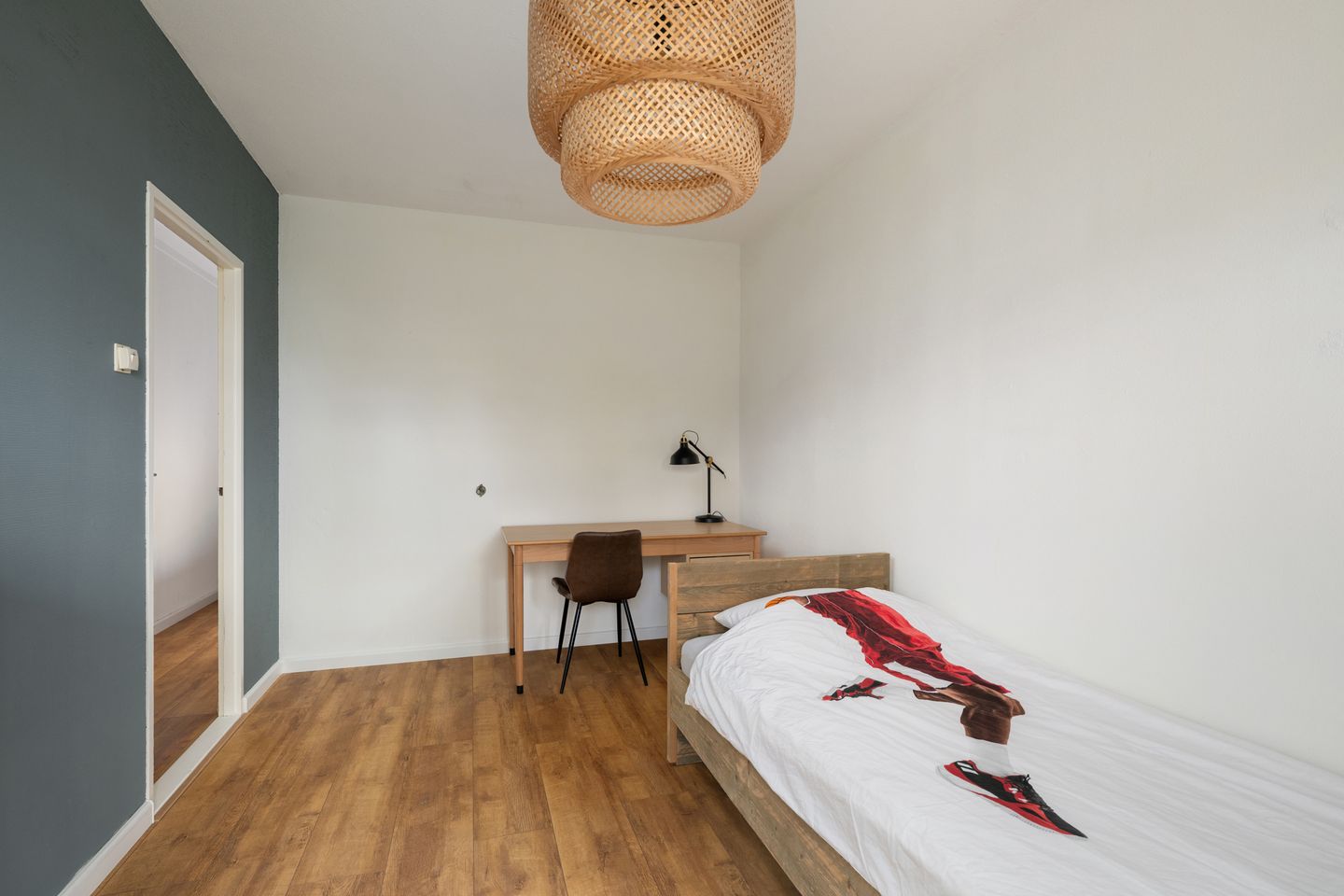 Foto 29 van Valeriusrondeel 457