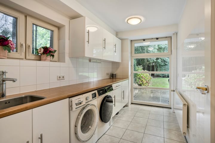 Photo 35 of Prinses Margrietlaan 1-A