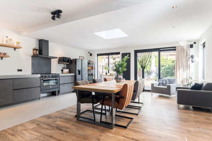 Photo 4 of Karel Doormanlaan 82