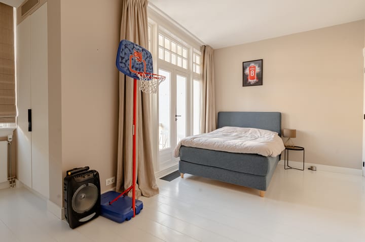 Foto 24 van Valeriusstraat 170-H