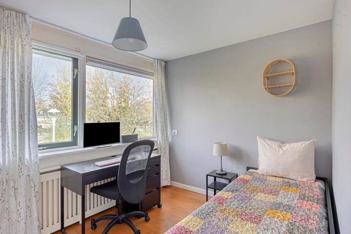 Foto 22 van Van den Berghlaan 419