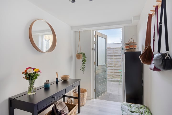 Foto 26 van Van den Berghlaan 419