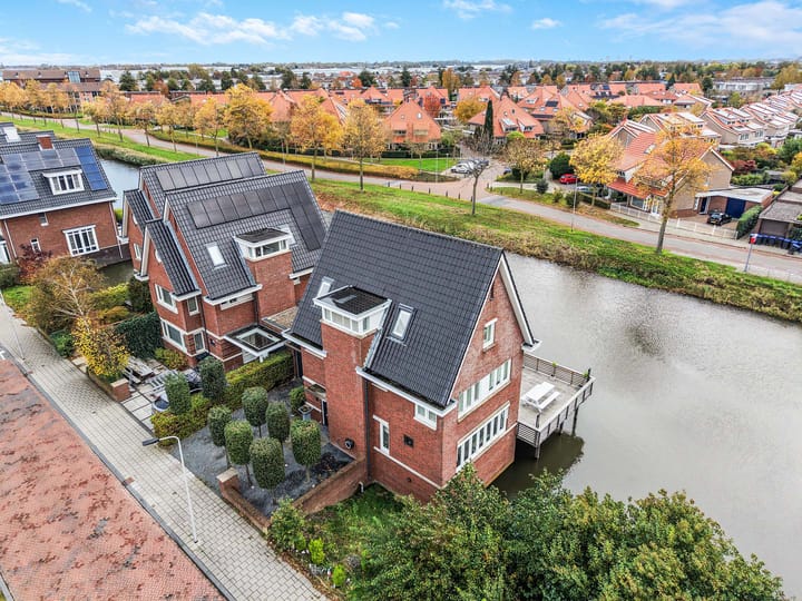 Photo 2 of B. Vethstraat 2