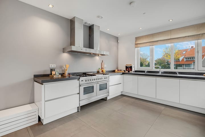 Photo 13 of B. Vethstraat 2