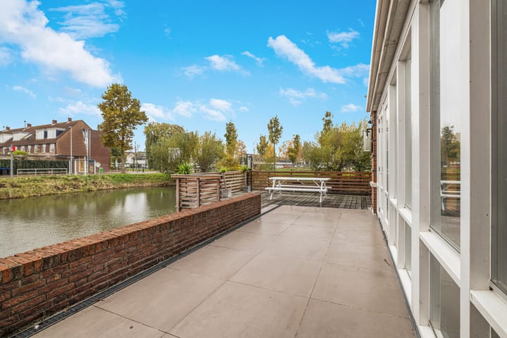 Photo 30 of B. Vethstraat 2