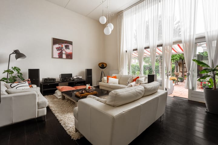 Foto 2 van Cannenburch 32