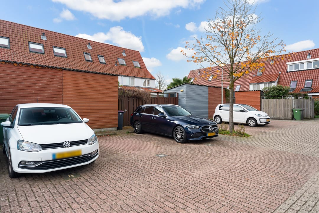 Foto 38 van Madelief 9