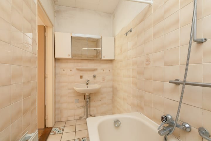 Foto 16 van Tsjomme Wiardaleane 11