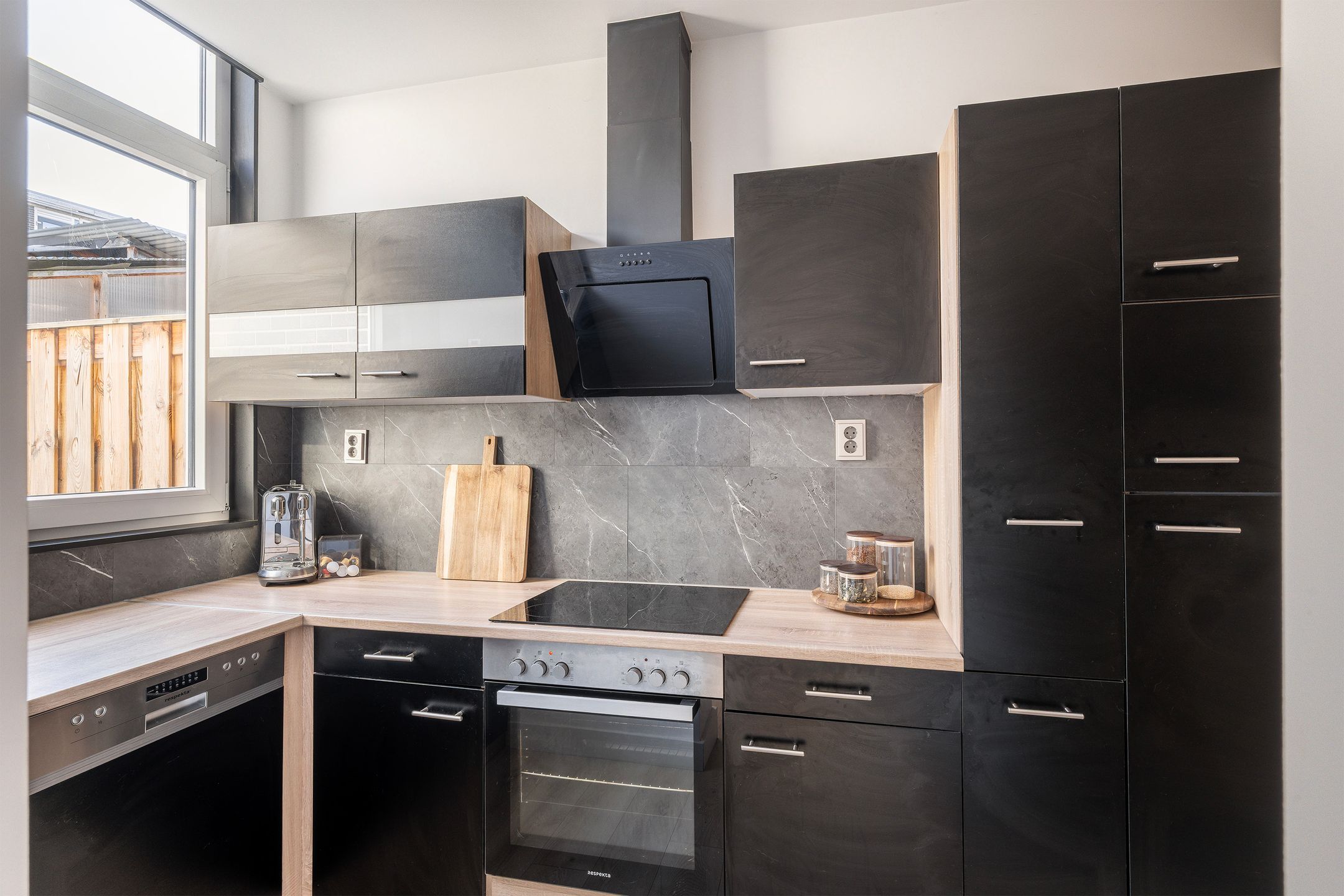 Photo 18 of Richard Holstraat 47