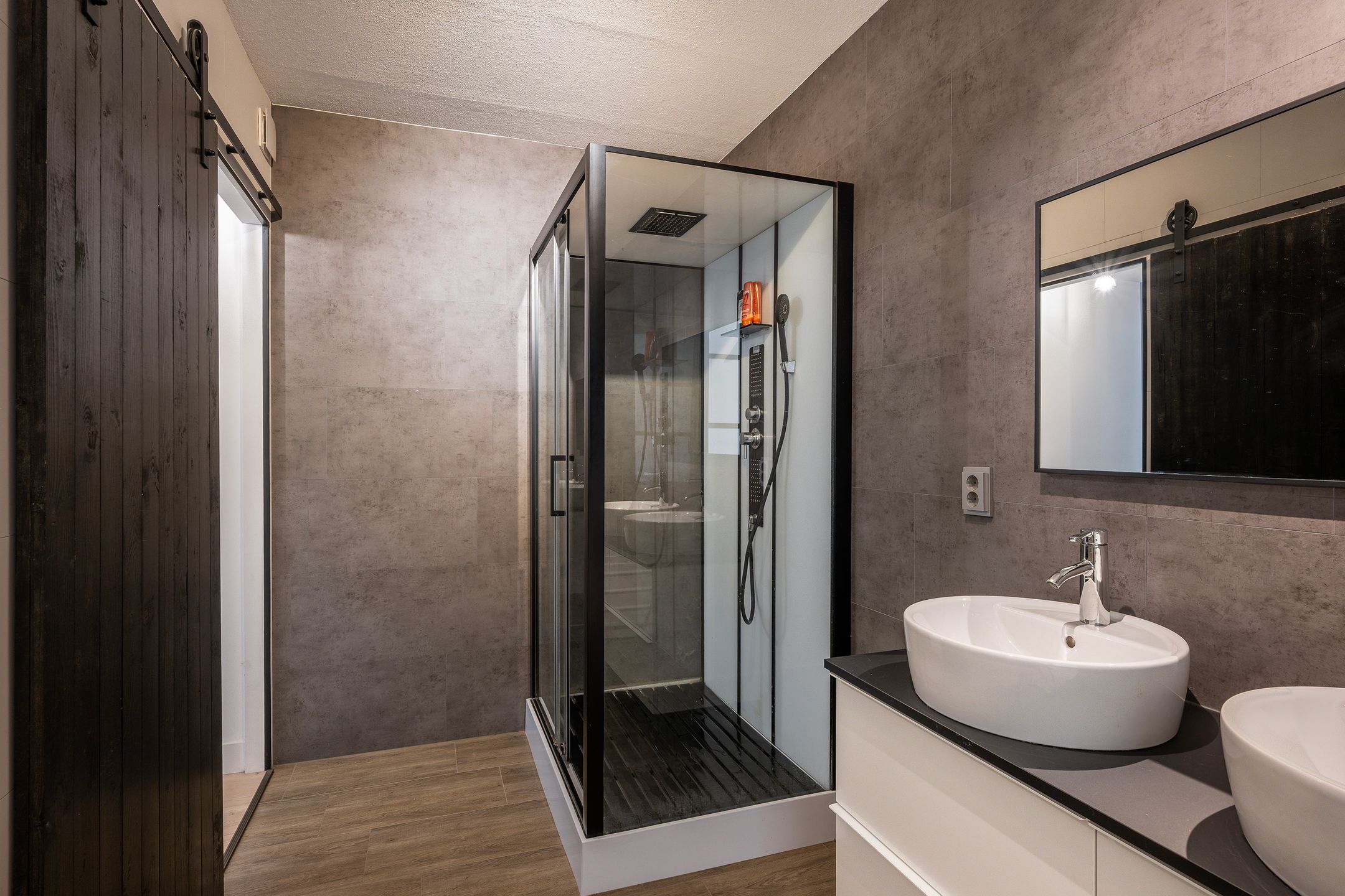 Photo 30 of Richard Holstraat 47