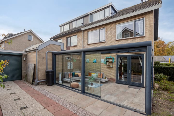 Foto 2 van Koningin Emmastraat 20