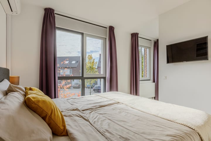 Photo 17 of Burgemeester Verdaasdonkstraat 94