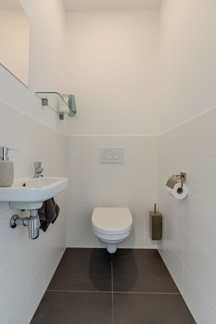 Photo 25 of Burgemeester Verdaasdonkstraat 94