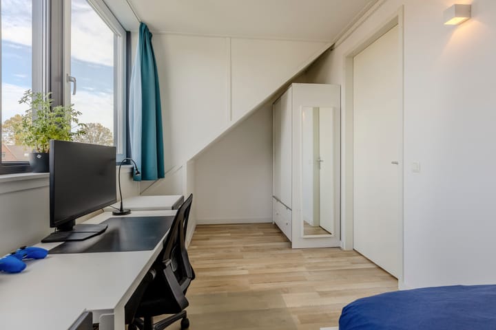 Photo 31 of Burgemeester Verdaasdonkstraat 94