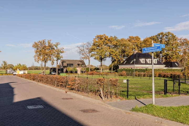 Photo 47 of Burgemeester Verdaasdonkstraat 94