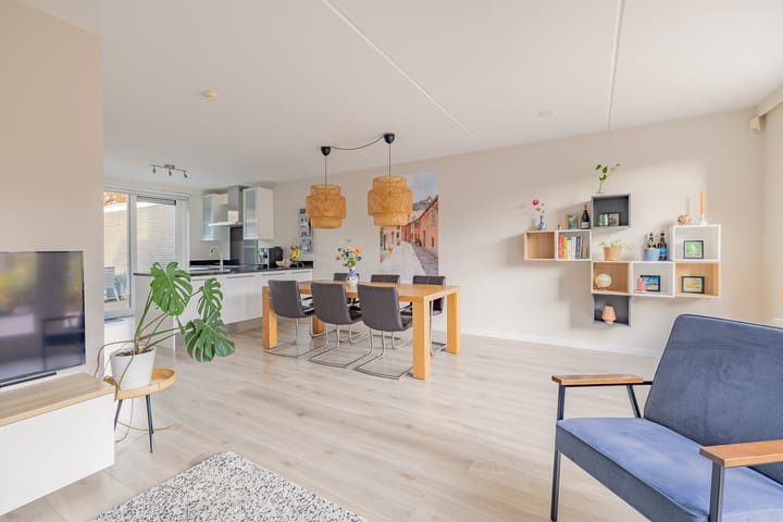 Foto 15 van Van Kleffenslaan 133