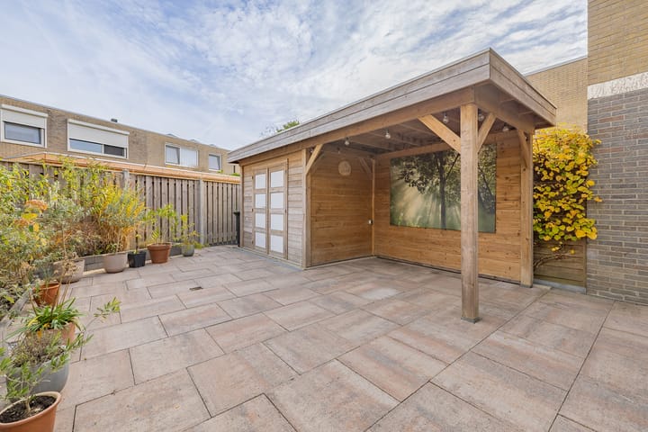 Foto 22 van Van Kleffenslaan 133