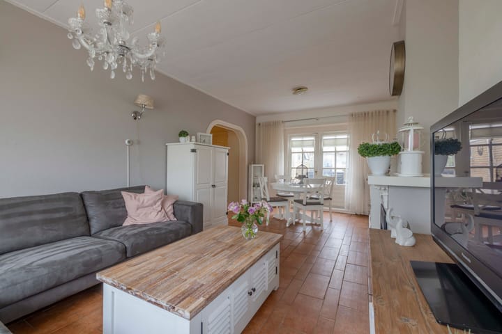 Photo 11 of Goudtsjeblom-strjitte 28