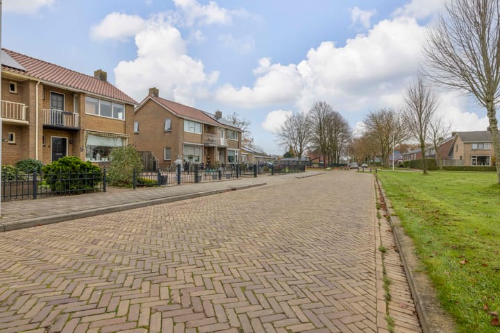 Photo 5 of Goudtsjeblom-strjitte 28