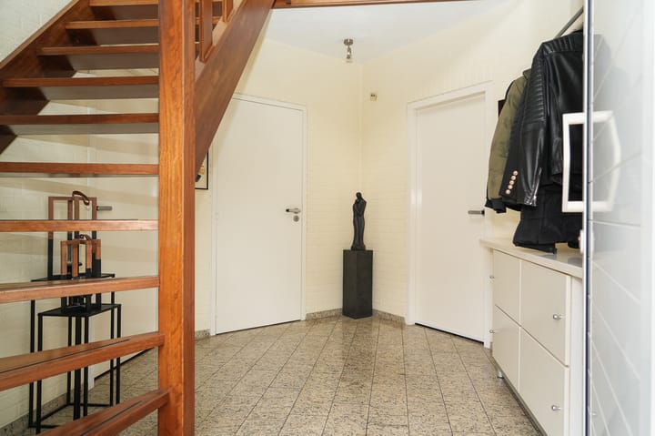 Photo 16 of Hoprank 7