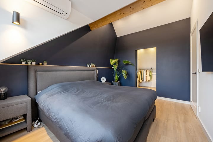 Photo 35 of Floris V Dreef 49