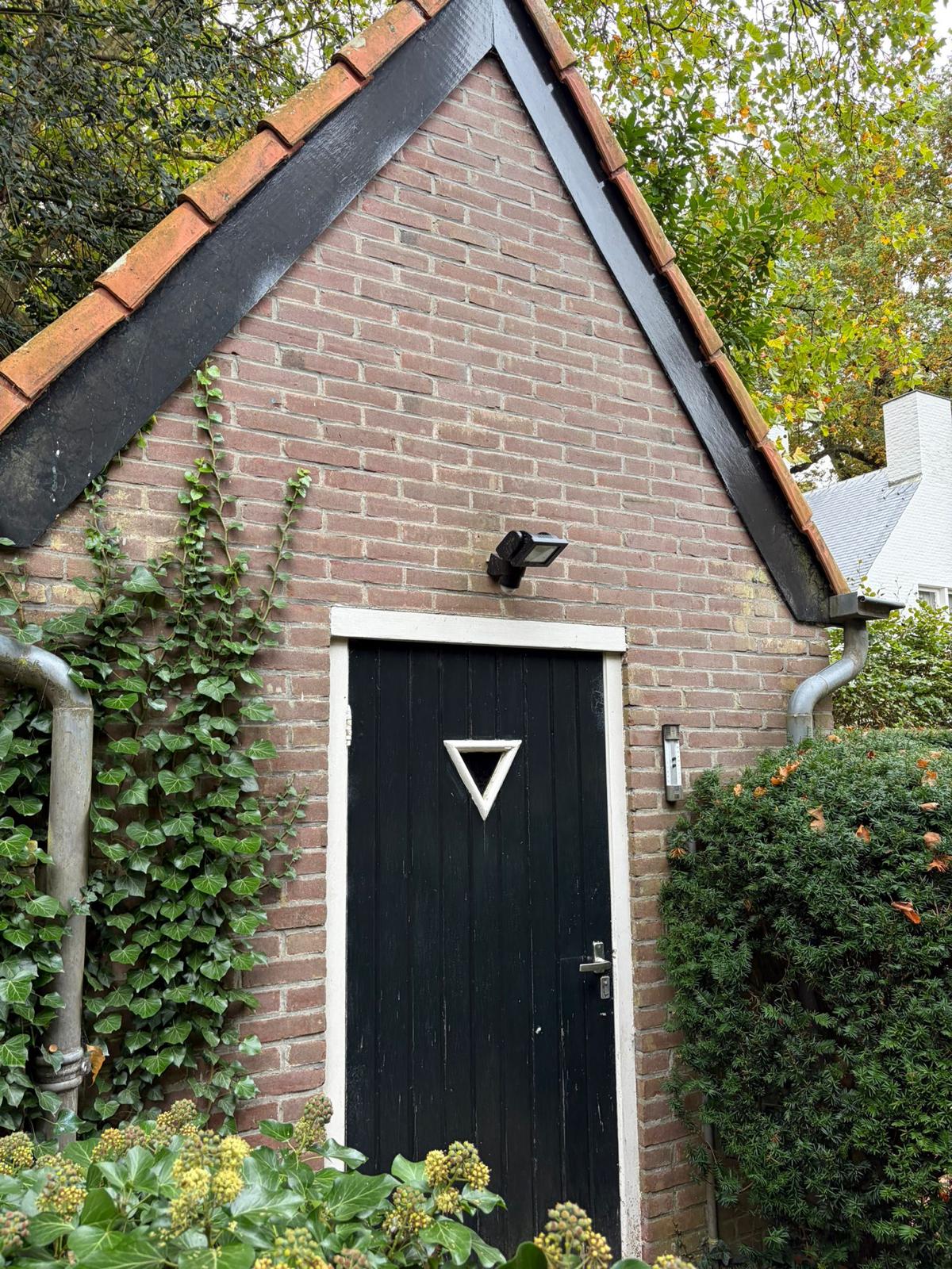 Bekijk foto 2 van Tilburgseweg 156