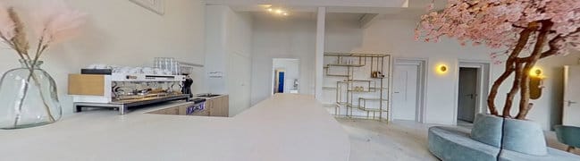 Linker entree bistro of living