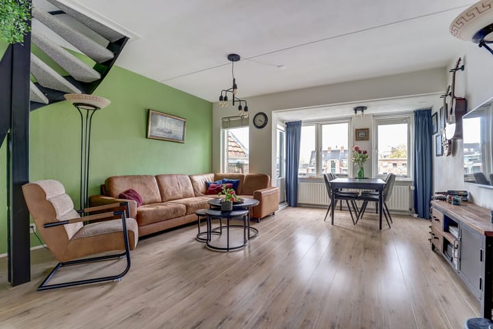 Photo 2 of Regentesseplantsoen 33