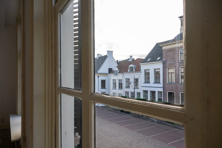 Photo 6 of Bernhardsteeg 2-A