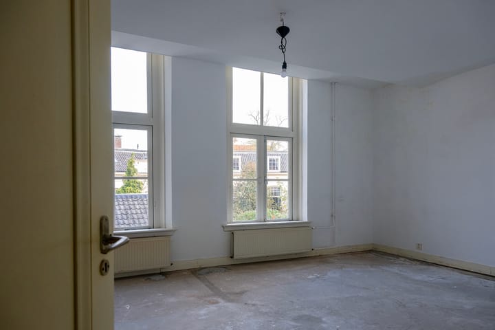 Photo 9 of Bernhardsteeg 2-A