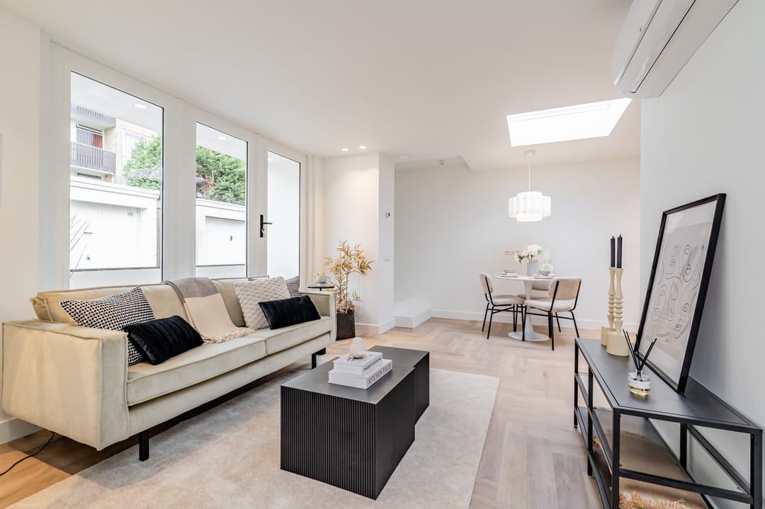 Photo 11 of Emmastraat 18-C