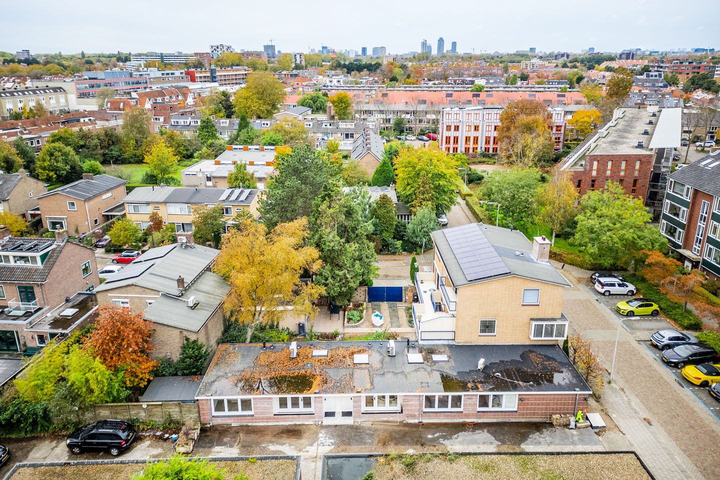 Photo 35 of Emmastraat 18-C