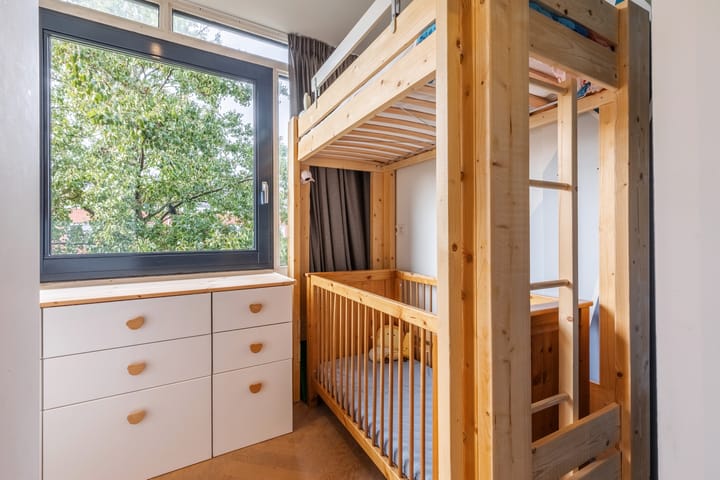 Foto 19 van Hermanus Coenradistraat 16-3