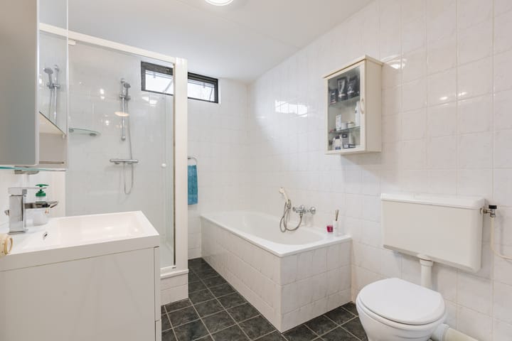 Photo 28 of Renkumlaan 11