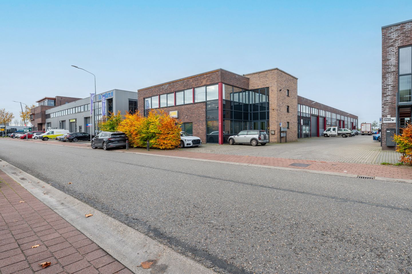 Bekijk foto 2 van Melkrijder 17-b