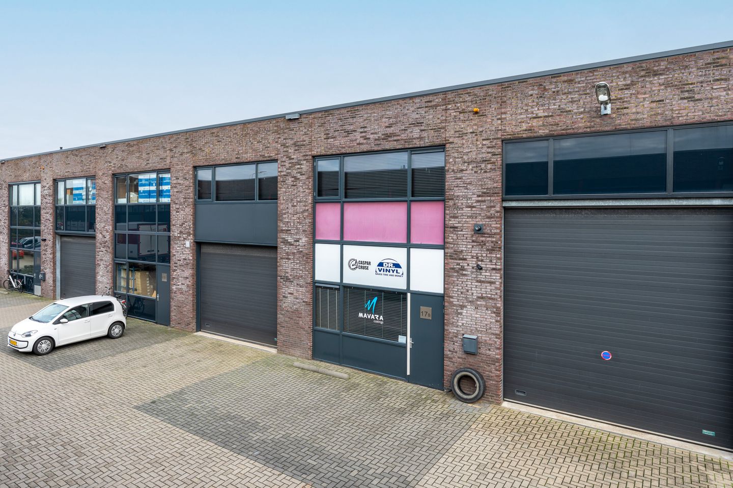 Bekijk foto 4 van Melkrijder 17-b