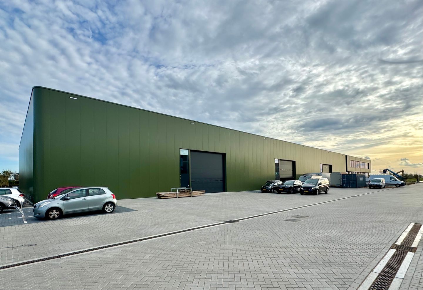 View photo 3 of Vaarsloot 2