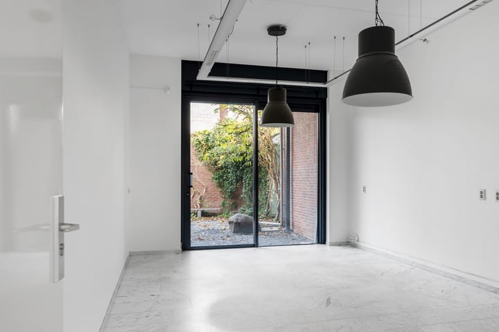 Photo 17 of Avenue Carnisse 69