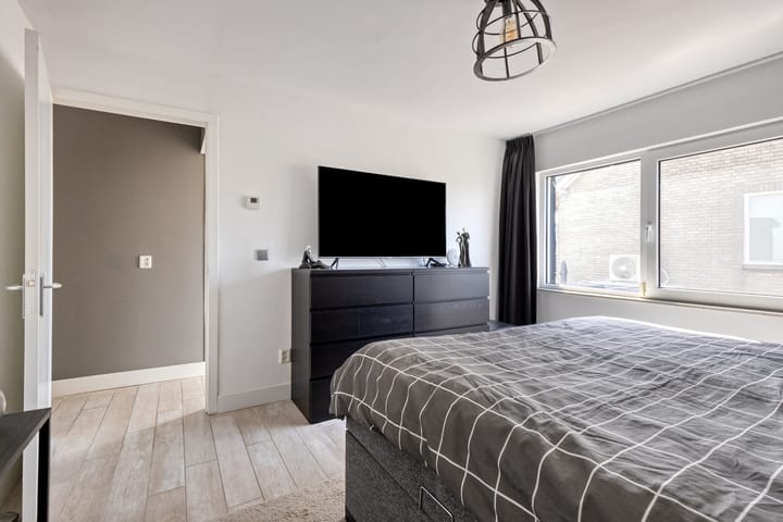 Foto 25 van Puttenstraat 4