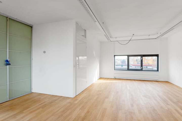 Photo 36 of Avenue Carnisse 69