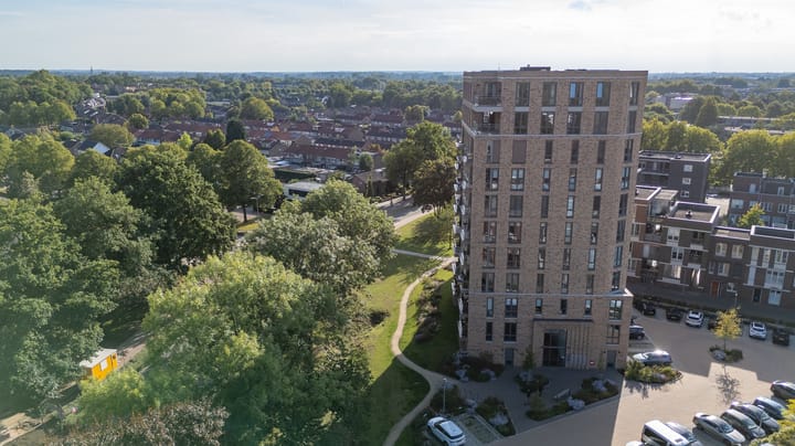 Foto 7 van Koningslinde 1-H01