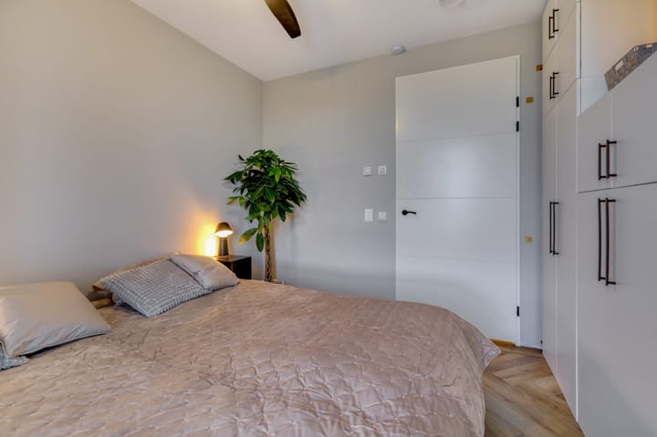 Foto 32 van Koningslinde 1-H01