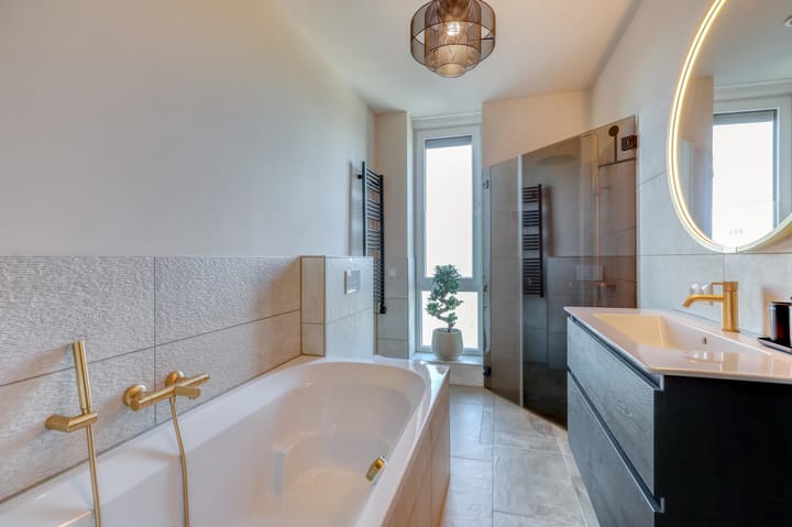 Foto 33 van Koningslinde 1-H01