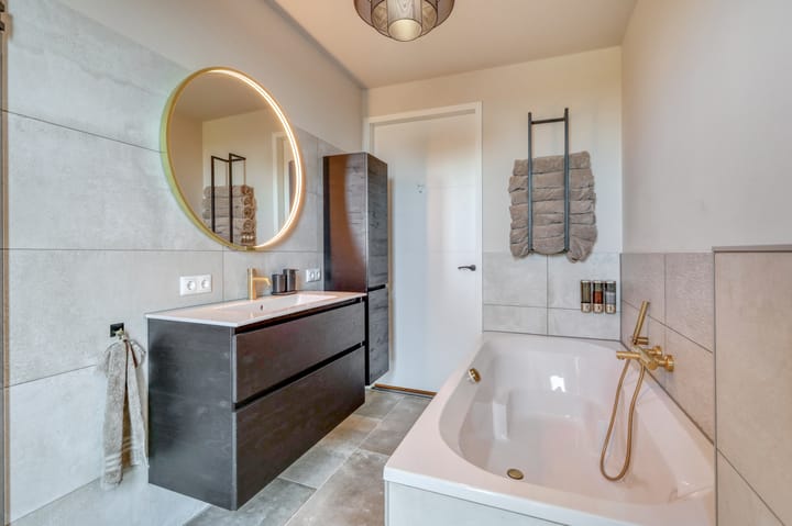 Foto 36 van Koningslinde 1-H01